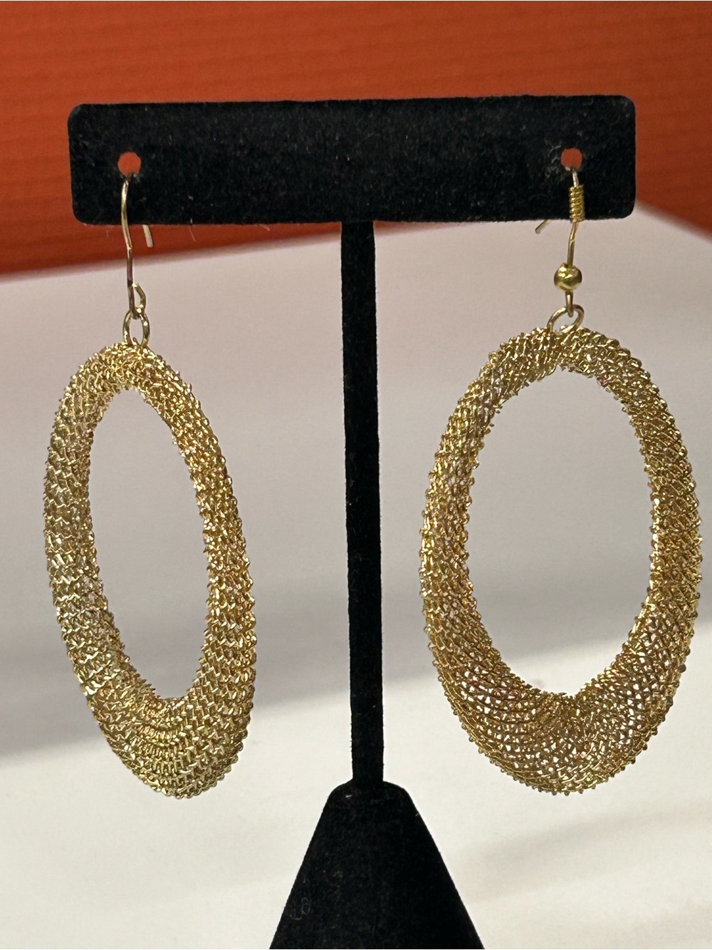 Gold tone mesh hoop earrings vintage